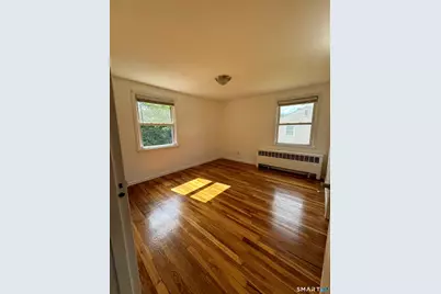 110-112 Dirienzo Heights, Derby, CT 06418 - Photo 33