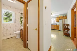 188 Academy Ave, Waterbury, CT 06705 - Photo 13