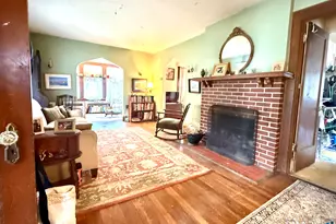 25 Essex St, Fairfield, CT 06825 - Photo 7
