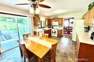 81 Folly Brook Ln, Manchester, CT 06040 - Photo 11