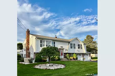 15 Bridle Path Lane, West Haven, CT 06516 - Photo 3
