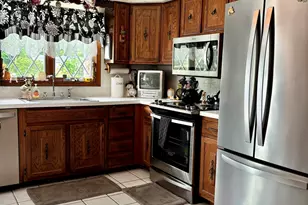 15 Bridle Path Ln, West Haven, CT 06516 - Photo 5