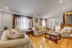 4 Lee Cir, Bloomfield, CT 06002 - Photo 15