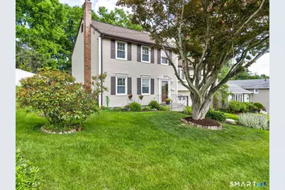 4 Lee Circle, Bloomfield, CT 06002 - Photo 3