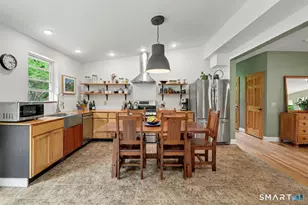 110 Newton Rd, Woodbridge, CT 06525 - Photo 13