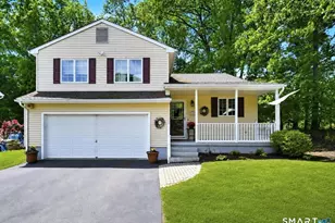 40 Kathleen Way, Manchester, CT 06042 - Photo 1