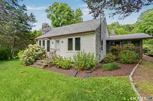 26 Spruce Mountain Rd, Danbury, CT 06810 - Photo 3