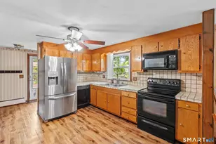 589 Forest St, East Hartford, CT 06118 - Photo 15