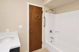 2 Stratton Way, Branford, CT 06405 - Photo 21