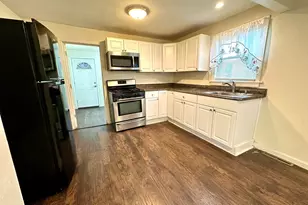 62 Clifford St, Bridgeport, CT 06607 - Photo 11
