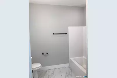 300 Harbour Close #P, New Haven, CT 06519 - Photo 13