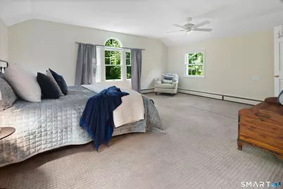 130 Comstock Hill Road, New Canaan, CT 06840 - Photo 19
