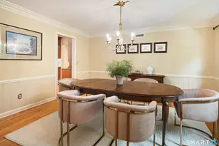 130 Comstock Hill Rd, New Canaan, CT 06840 - Photo 11