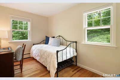 130 Comstock Hill Road, New Canaan, CT 06840 - Photo 21