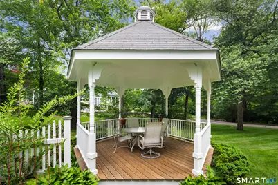 130 Comstock Hill Road, New Canaan, CT 06840 - Photo 29