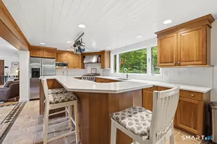 76 Pocahontas Rd, Redding, CT 06896 - Photo 7