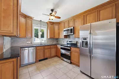 37 Broadview Street, Newington, CT 06111 - Photo 11