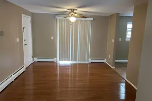 403 Blackstone Vlg, Meriden, CT 06450 - Photo 3