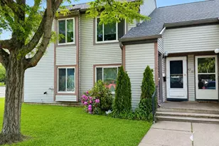 44 Candlewood Dr, South Windsor, CT 06074 - Photo 3