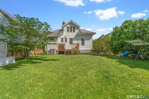 53 Burr St, West Hartford, CT 06107 - Photo 25
