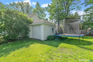 53 Burr St, West Hartford, CT 06107 - Photo 27
