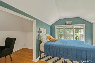 53 Burr St, West Hartford, CT 06107 - Photo 17