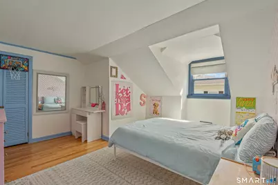 53 Burr Street, West Hartford, CT 06107 - Photo 15