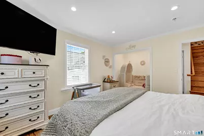 222 Hamilton Street, Meriden, CT 06451 - Photo 13