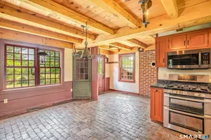 261 Hebron Rd, Bolton, CT 06043 - Photo 9