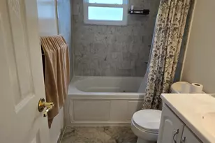 13 Berkshire Cir, Ansonia, CT 06401 - Photo 13