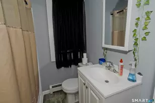 4 Columbus Ave, Enfield, CT 06082 - Photo 15