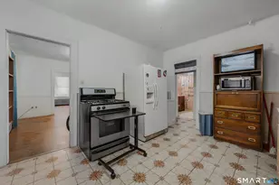 16-18 Dover St, Hartford, CT 06106 - Photo 7