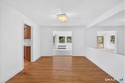 84 Jesswig Drive, Hamden, CT 06517 - Photo 7