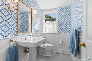 8 Sunset Rd, Darien, CT 06820 - Photo 11