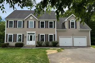 30 Castlewood Dr, Monroe, CT 06468 - Photo 1