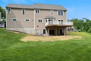 30 Castlewood Dr, Monroe, CT 06468 - Photo 5