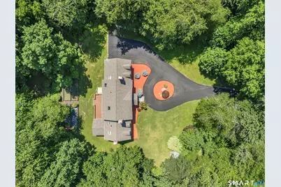 141 Putting Green Road, Trumbull, CT 06611 - Photo 39