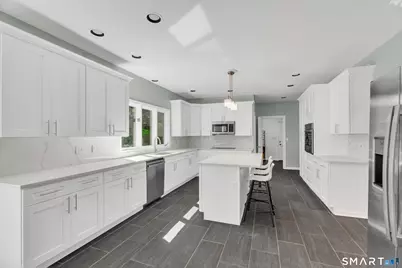 141 Putting Green Road, Trumbull, CT 06611 - Photo 7