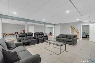 141 Putting Green Rd, Trumbull, CT 06611 - Photo 33