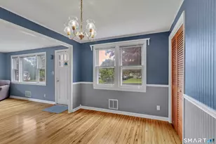 19 Litchfield Pl, Rocky Hill, CT 06067 - Photo 7