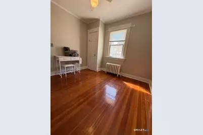113 Bunker Hill Avenue, Waterbury, CT 06708 - Photo 7