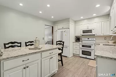 2010 Old Town Road, Trumbull, CT 06611 - Photo 19