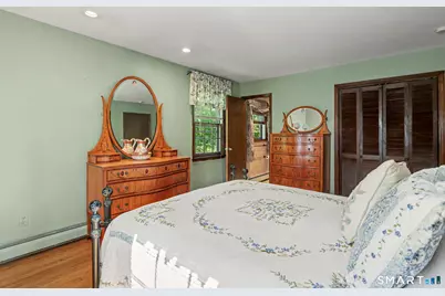 2010 Old Town Road, Trumbull, CT 06611 - Photo 27