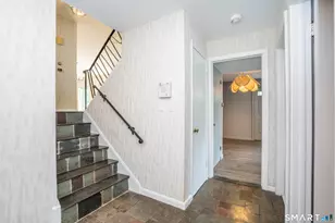 111 Lyman Rd, West Hartford, CT 06117 - Photo 21