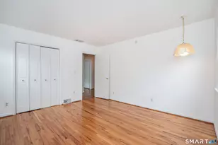 111 Lyman Rd, West Hartford, CT 06117 - Photo 17