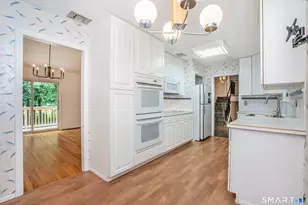111 Lyman Rd, West Hartford, CT 06117 - Photo 11