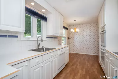 111 Lyman Road, West Hartford, CT 06117 - Photo 7