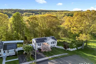 19 Robertson Dr, Hamden, CT 06518 - Photo 29