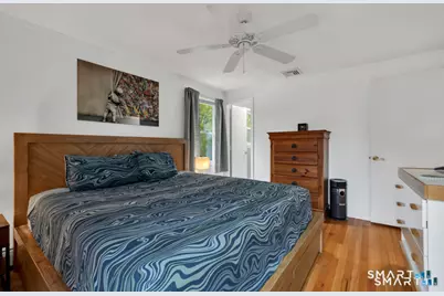 19 Robertson Drive, Hamden, CT 06518 - Photo 15