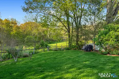 19 Robertson Drive, Hamden, CT 06518 - Photo 35